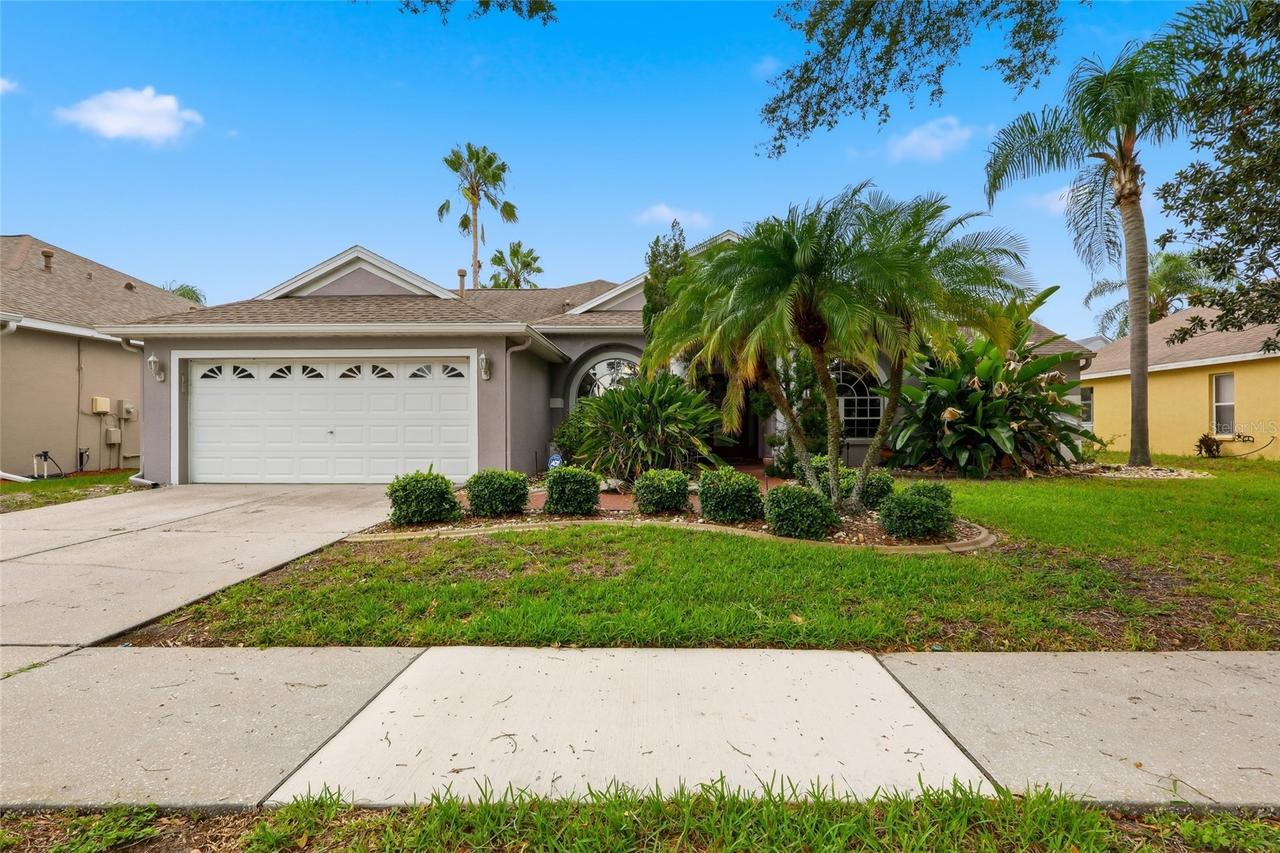 2208 Katana Pl., Brandon, FL 33511