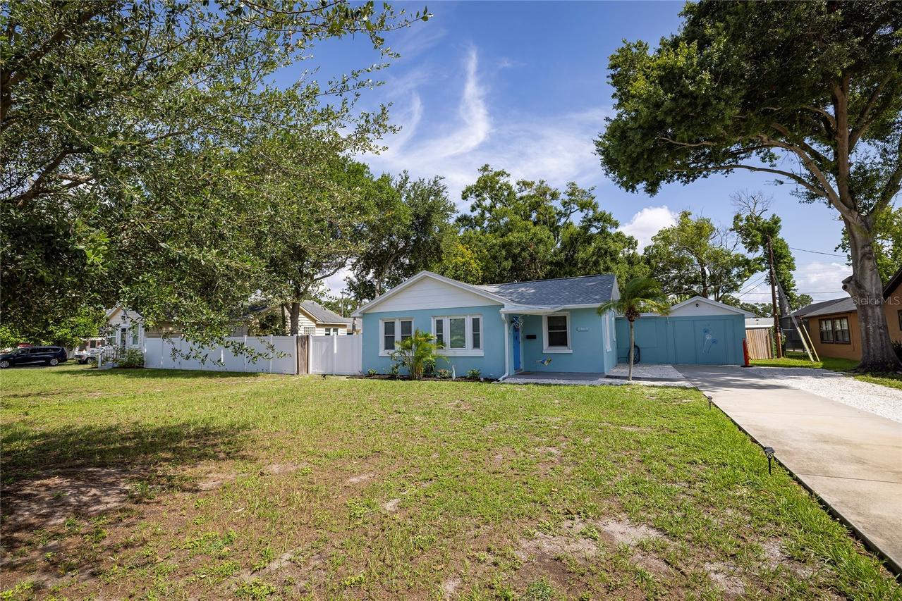 2869 30th Ave., St Petersburg, FL 33713