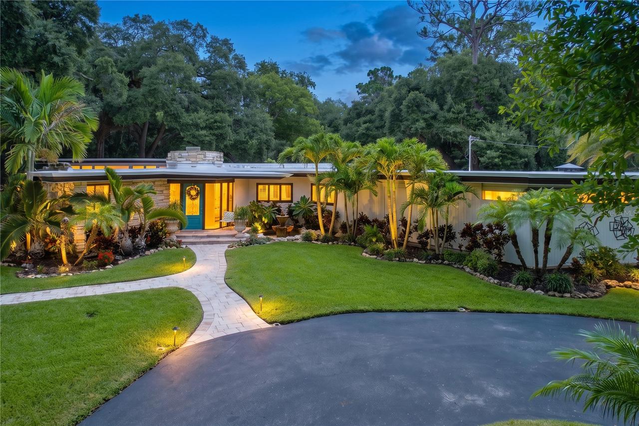 1653 Sunnybrook Ln., Clearwater, FL 33764
