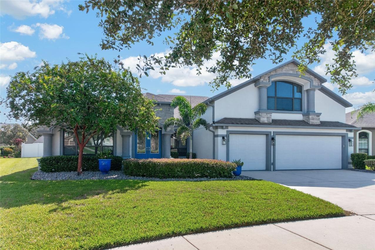 2823 Colewood Ln., Dover, FL 33527
