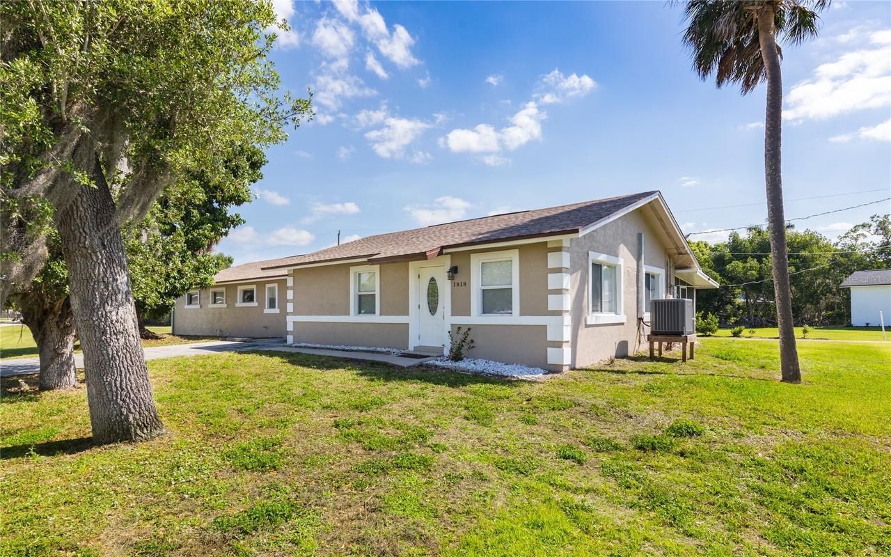 1818/1822 Stevenson Rd., North Fort Myers, FL 33917