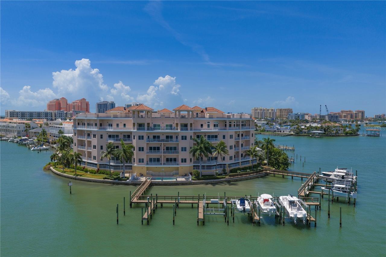 205 Brightwater Dr., Clearwater Beach, FL 33767