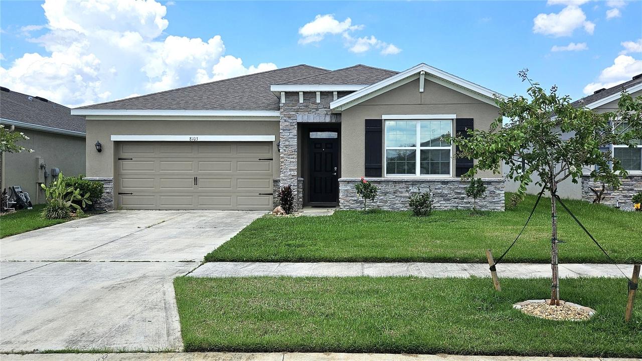 8103 Wheat Stone Dr., Zephyrhills, FL 33540