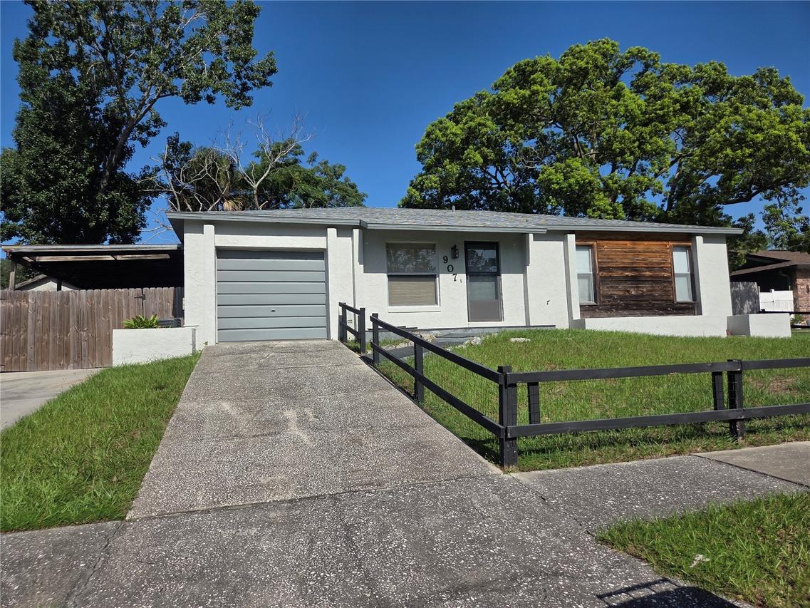 907 Cutler Dr., Seffner, FL 33584