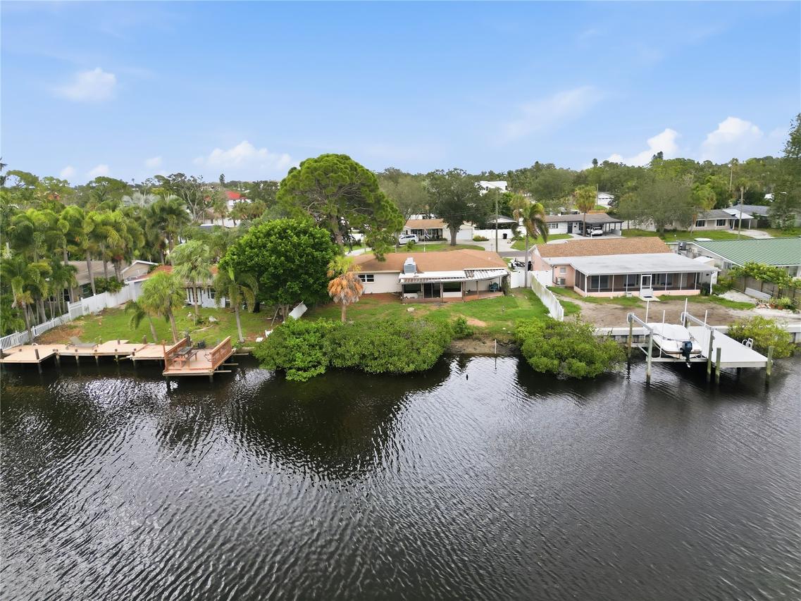 4400 Huntington St., St Petersburg, FL 33703
