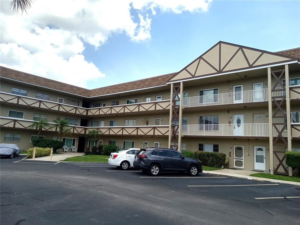 2464 Australia Way #14, Clearwater, FL 33763