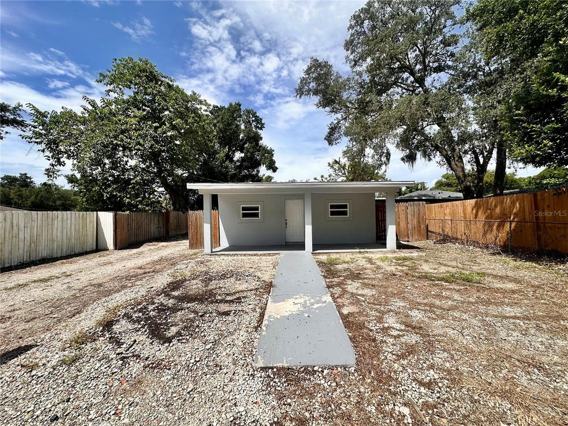 8906 N Albany Ave., Tampa, FL 33604