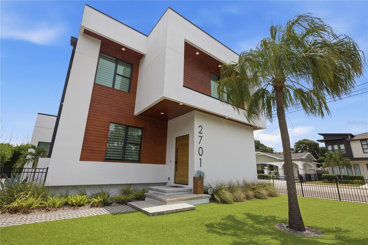 2701 N Poplar Ave., Tampa, FL 33602