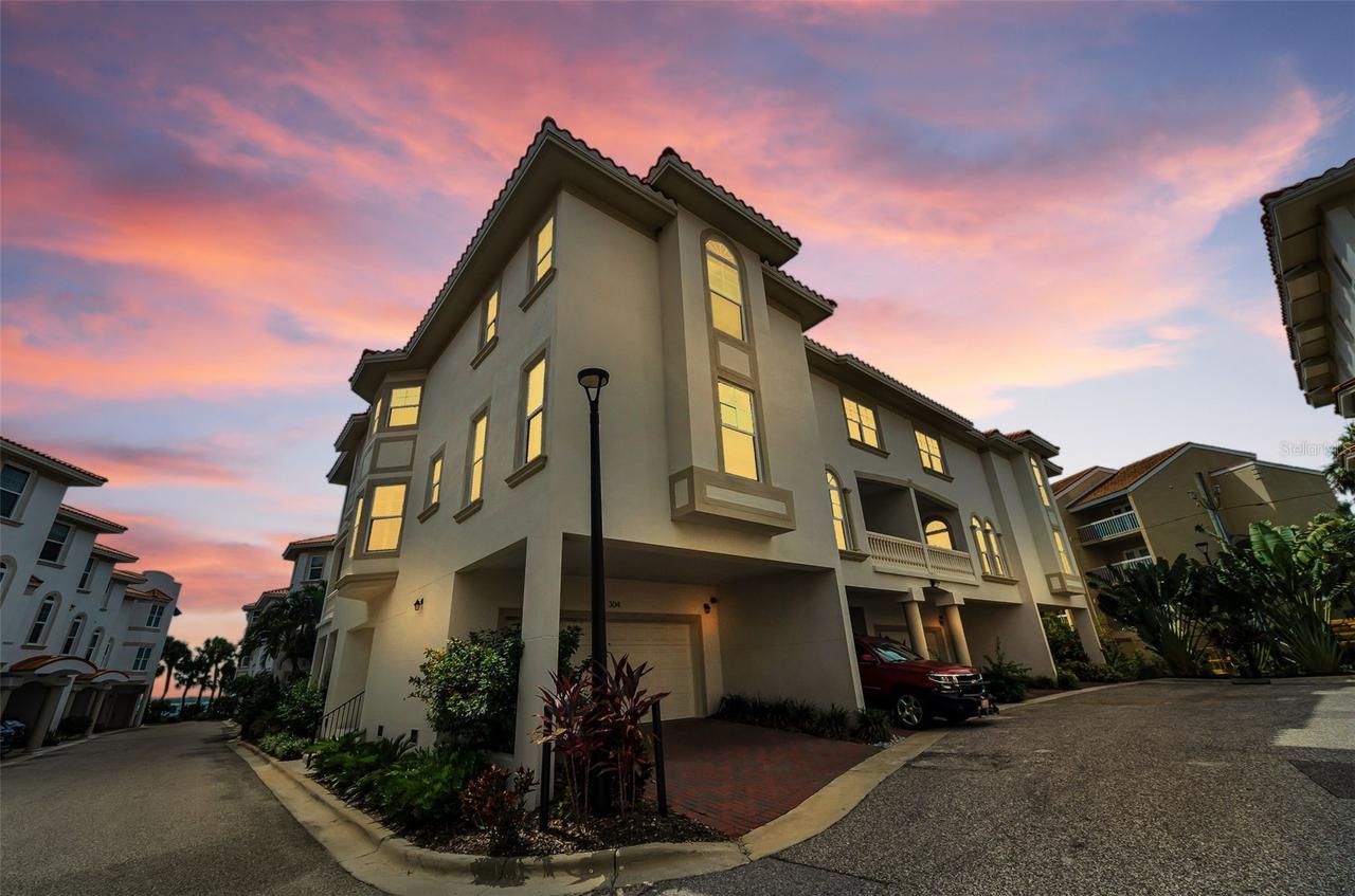 1340 Bayshore Blvd. #304, Dunedin, FL 34698