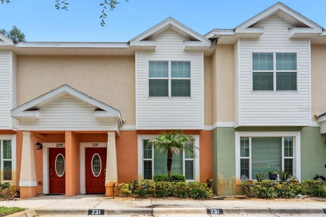 231 Alexander Woods Dr., Plant City, FL 33563