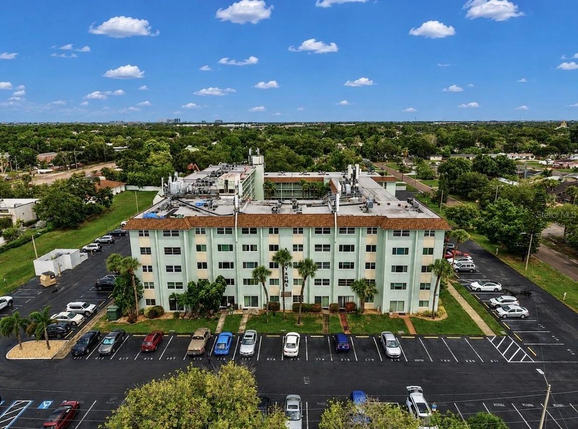 801 83rd Ave. #309, St Petersburg, FL 33702
