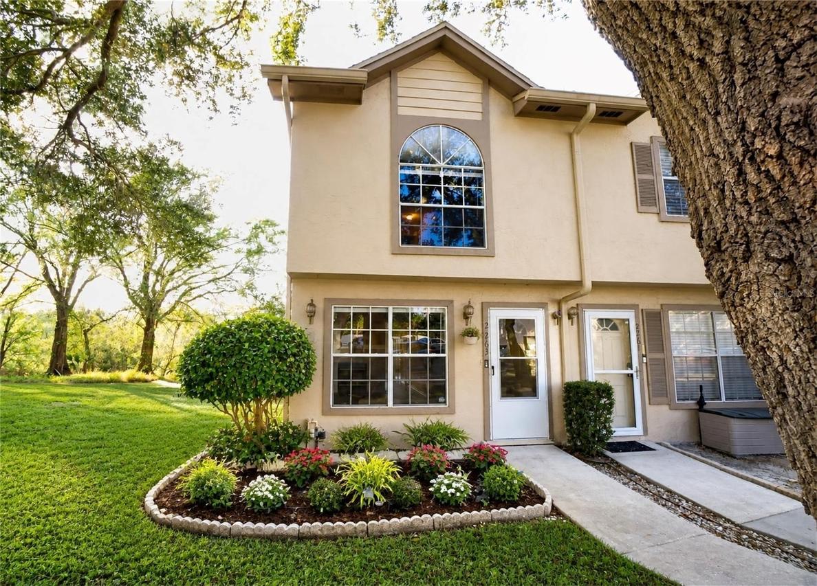 2263 Fletchers Point Cir., Tampa, FL 33613