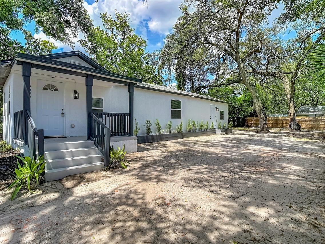 10009 N Florence Ave., Tampa, FL 33612