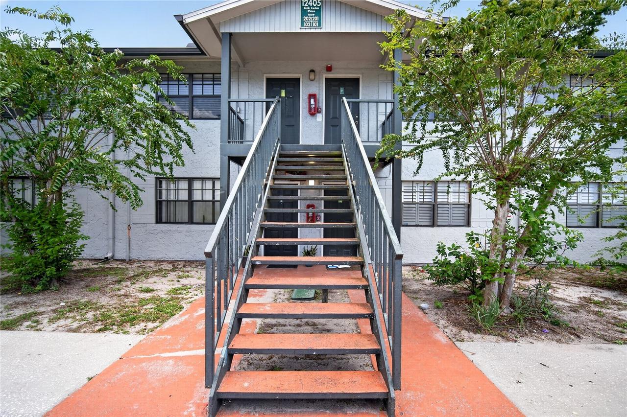 12405 Oak Cedar Pl. #202, Tampa, FL 33612