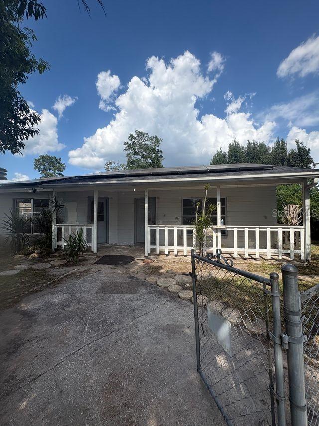 10407 N 25th St., Tampa, FL 33612