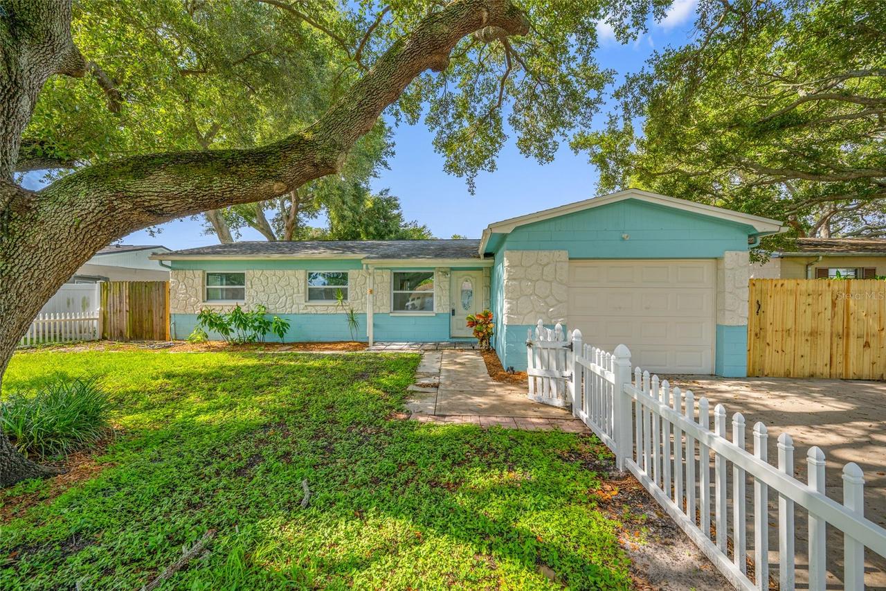 3664 15th Ave., Largo, FL 33771