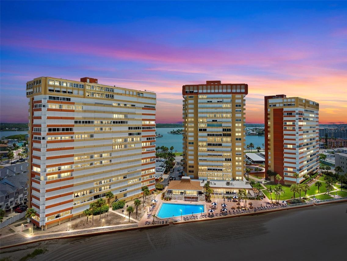 17940 Gulf Blvd. #11E, Redington Shores, FL 33708