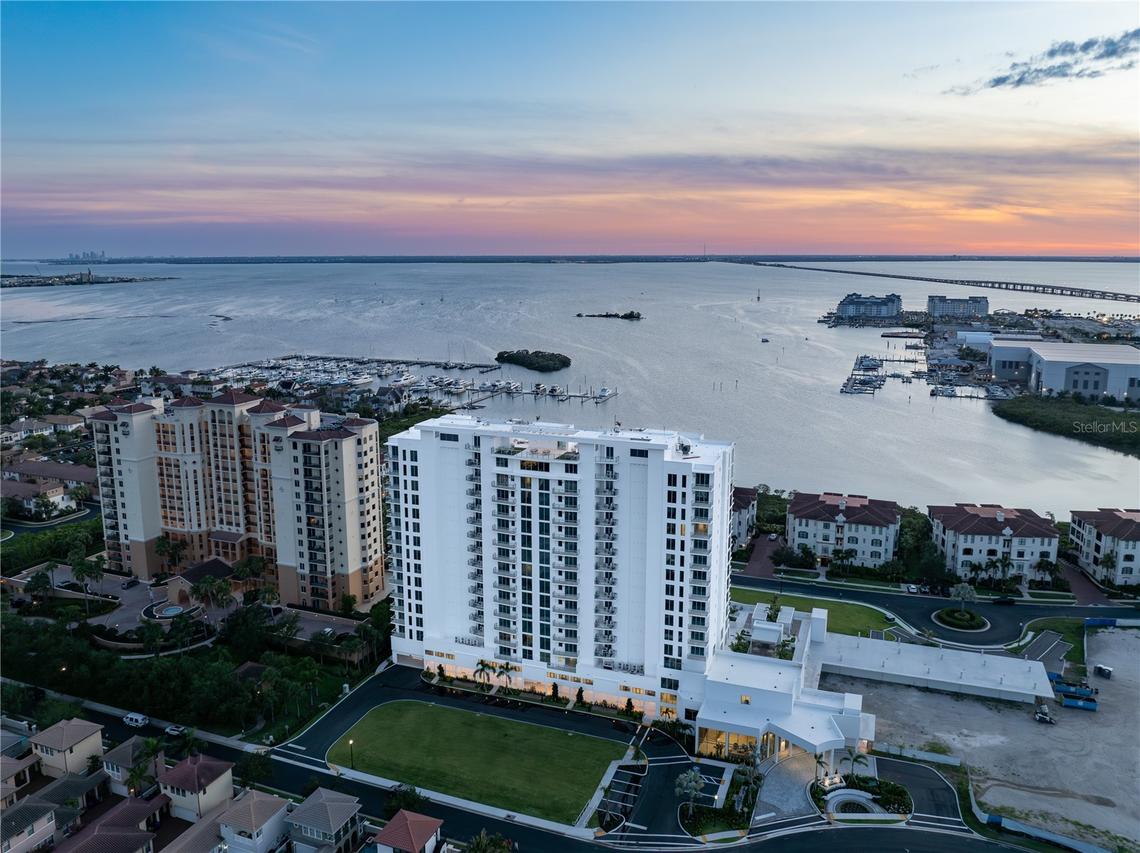5713 Bowen Daniel Dr. #402, Tampa, FL 33616