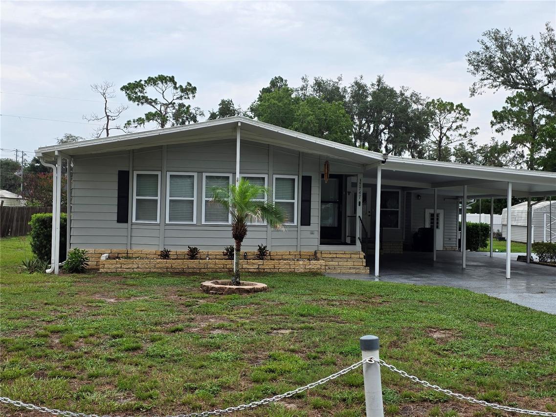 37747 Silver Pines Ave., Zephyrhills, FL 33542