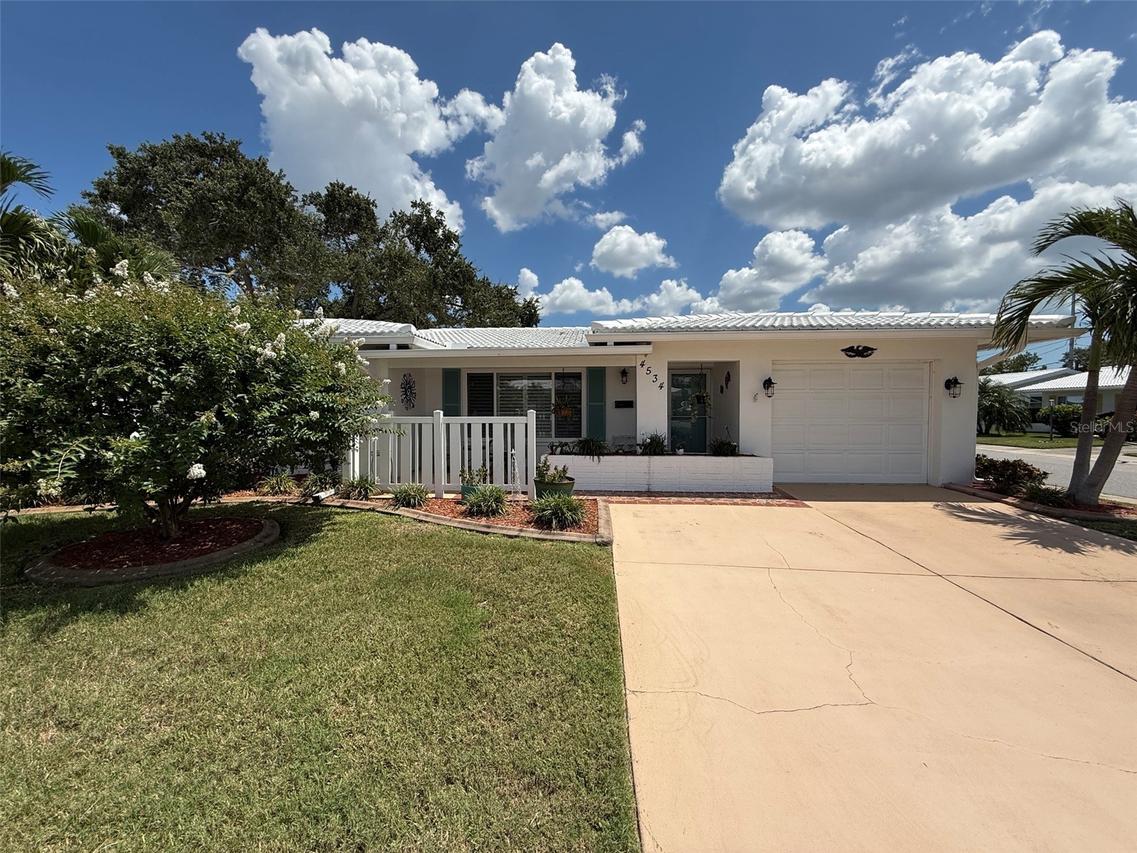 4534 101st Ave., Pinellas Park, FL 33782