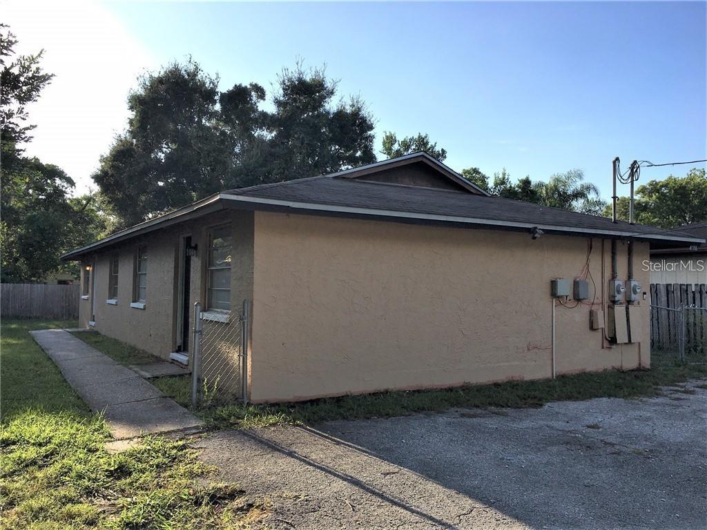 8306 N 17th St., Tampa, FL 33604
