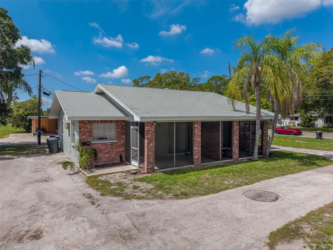 153 New York Ave., Dunedin, FL 34698