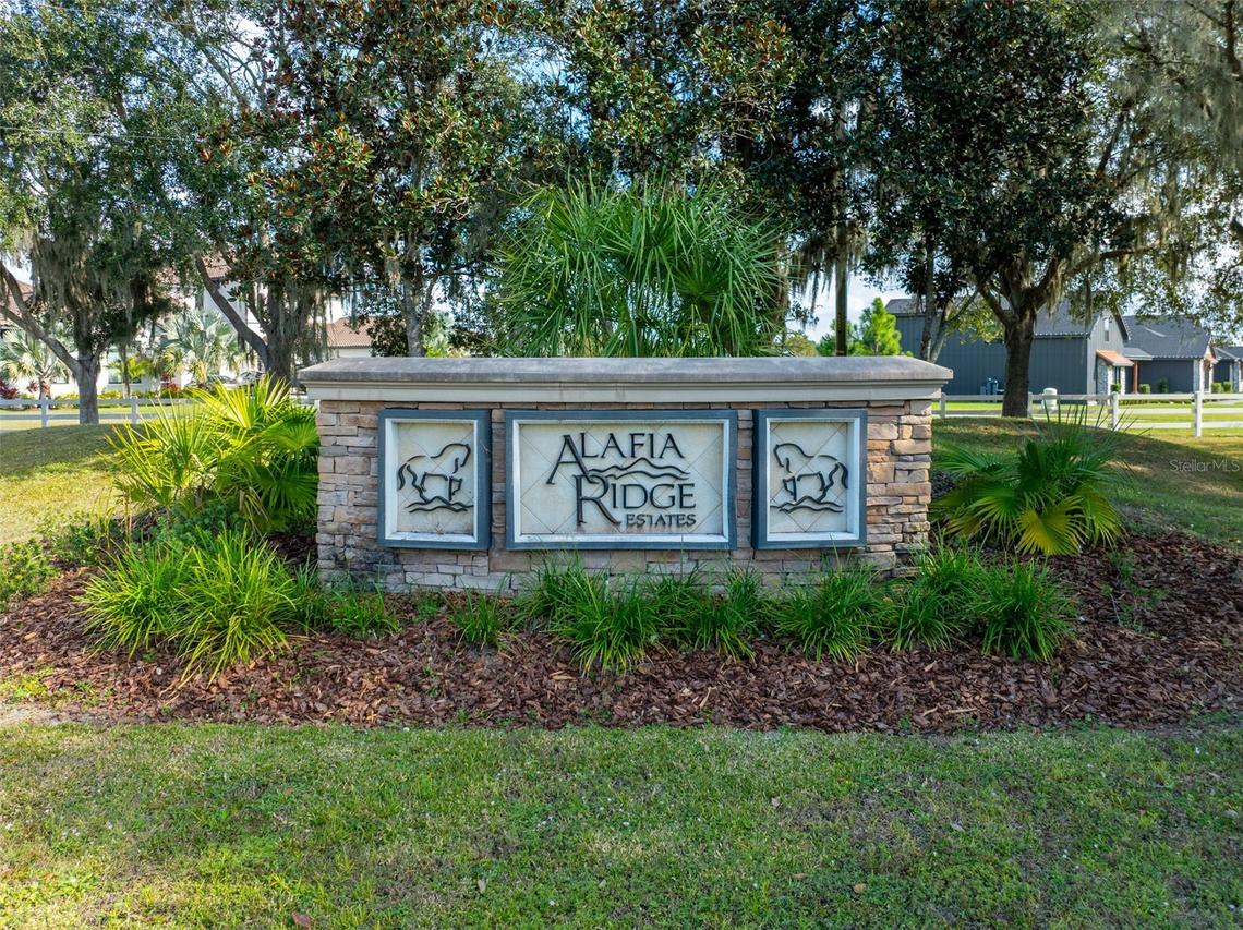 103 Alafia Estates Ln., Plant City, FL 33567