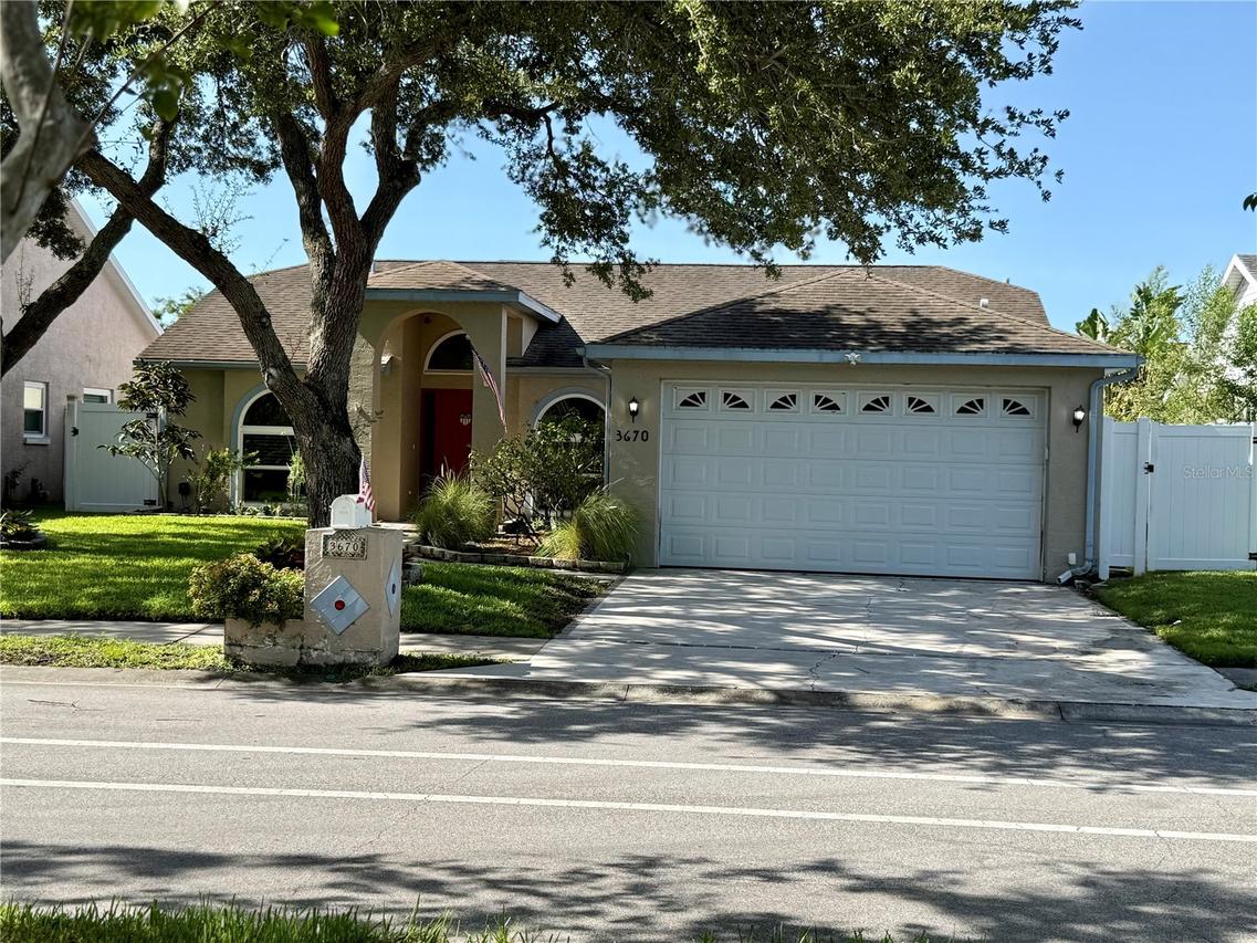 3670 Lake Blvd., Clearwater, FL 33762