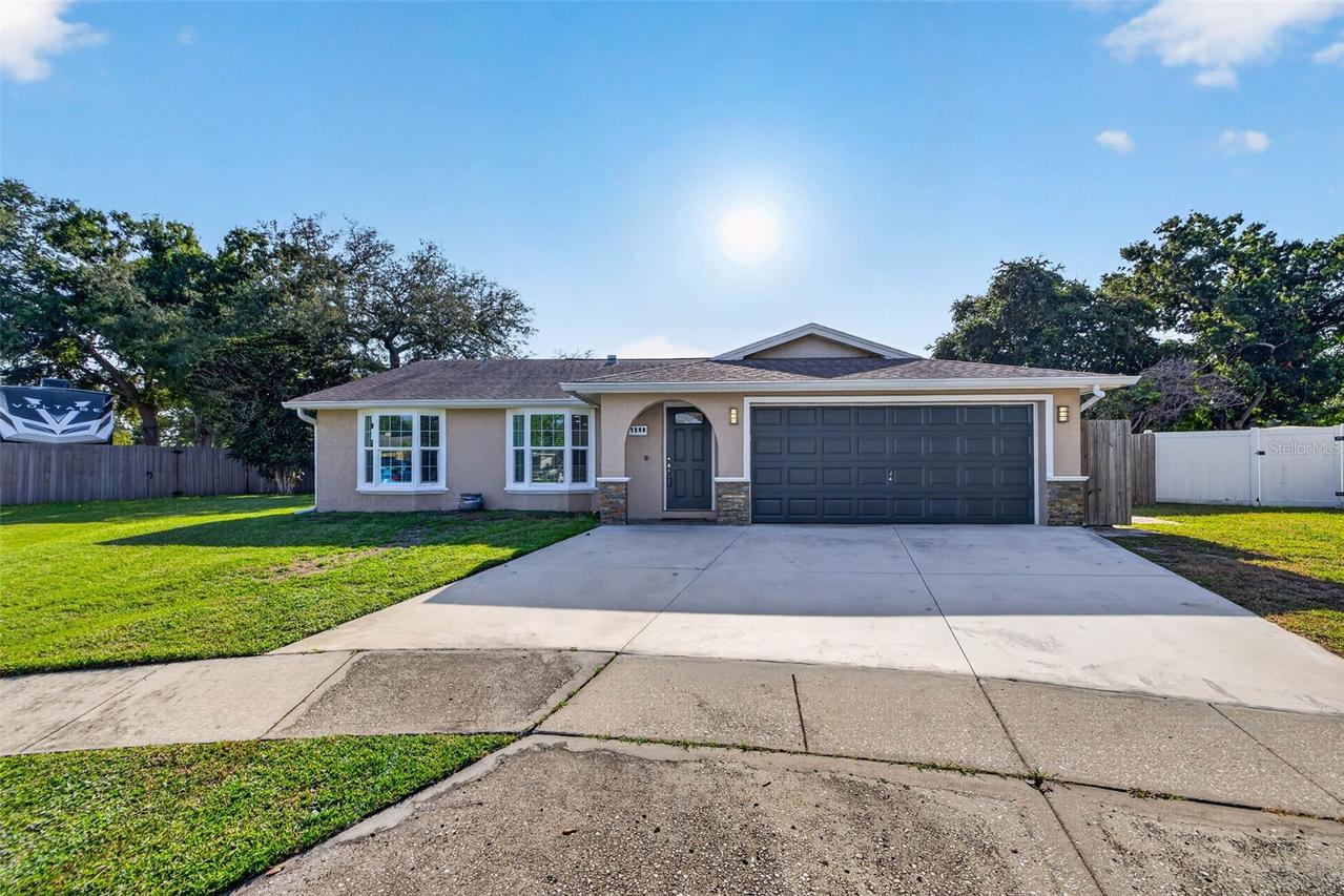 11280 Freedom Ct., Seminole, FL 33772