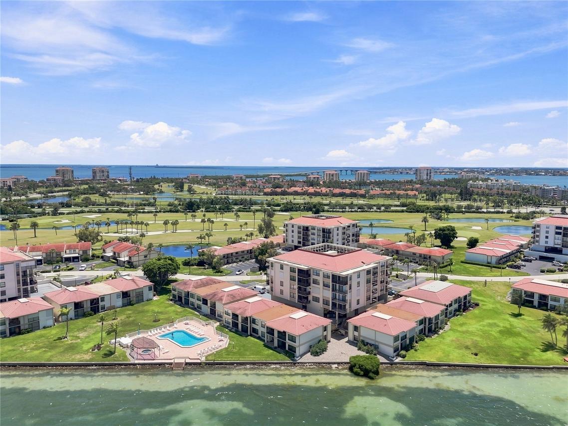 6177 Sun Blvd. #109, St Petersburg, FL 33715