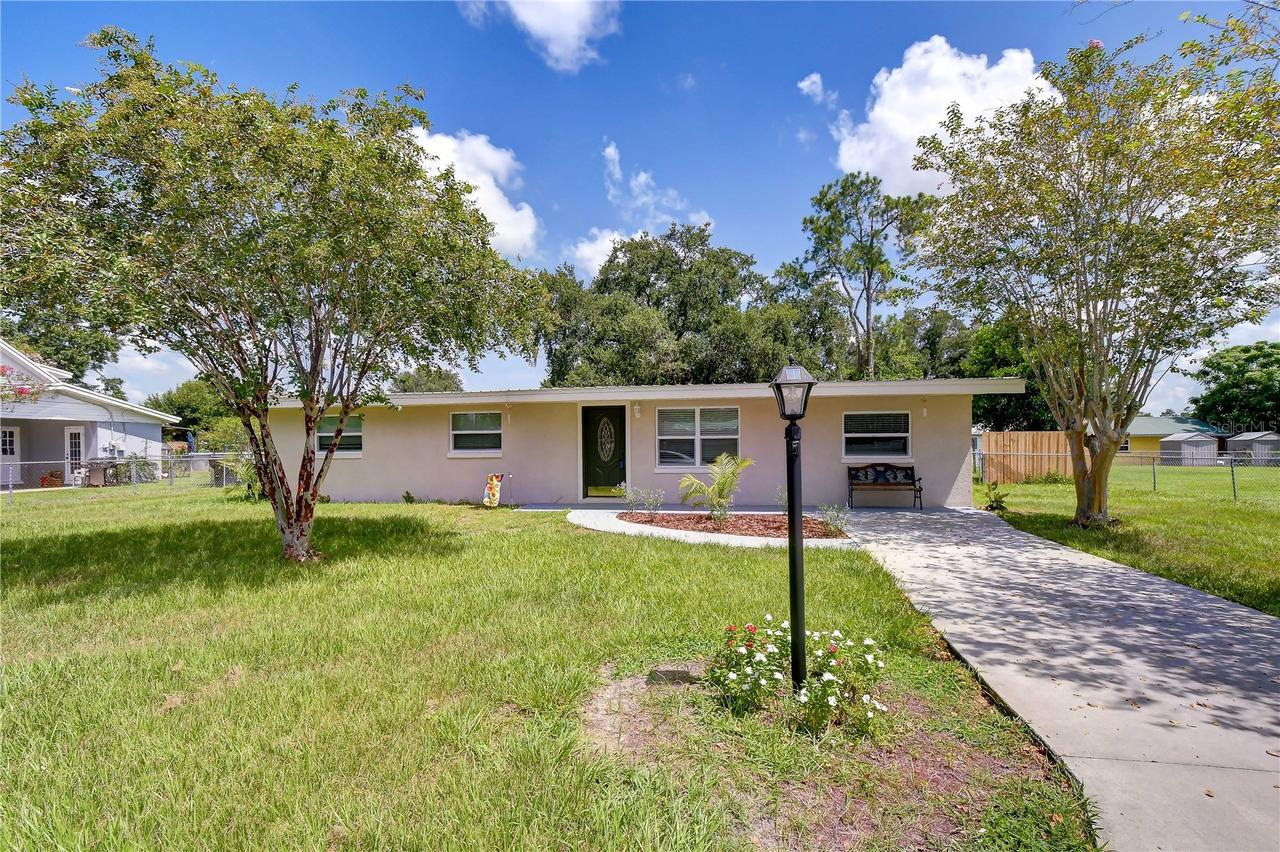 3423 Palm Rd., Lakeland, FL 33810