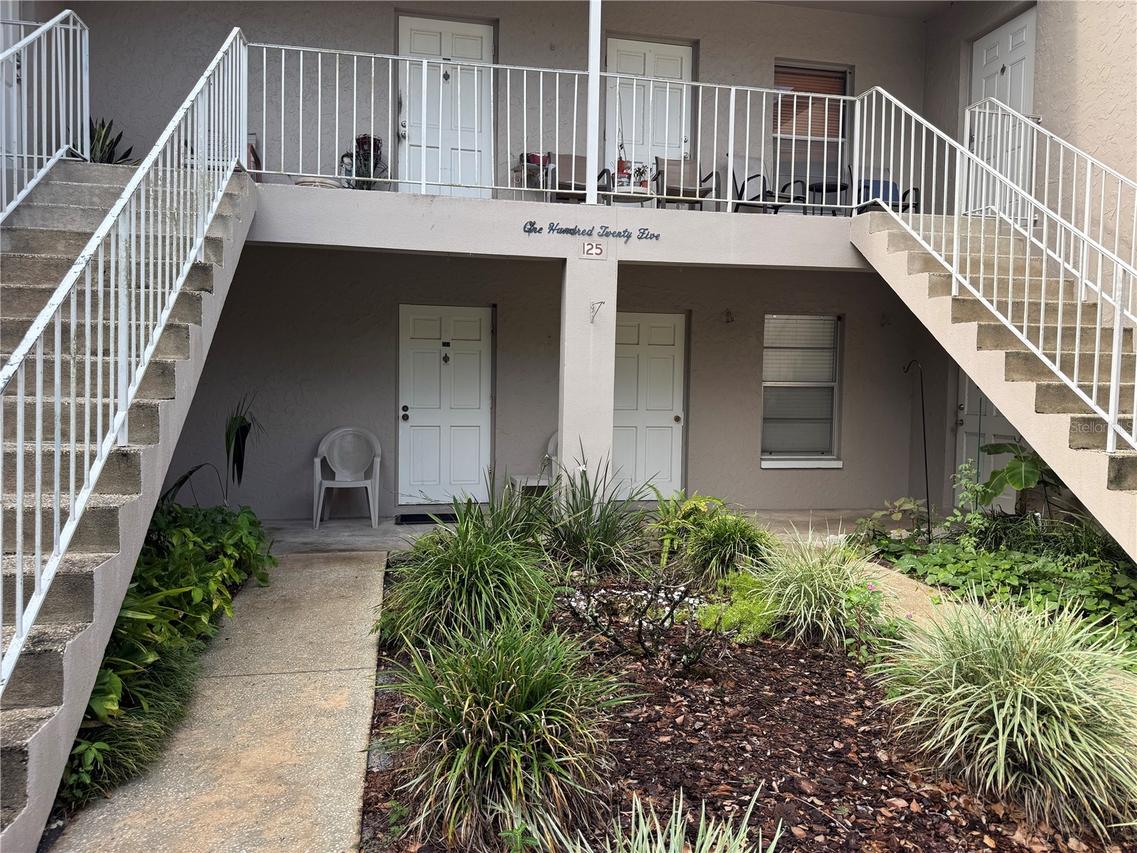 125 Picardy Villa Cir. #101, Brandon, FL 33510