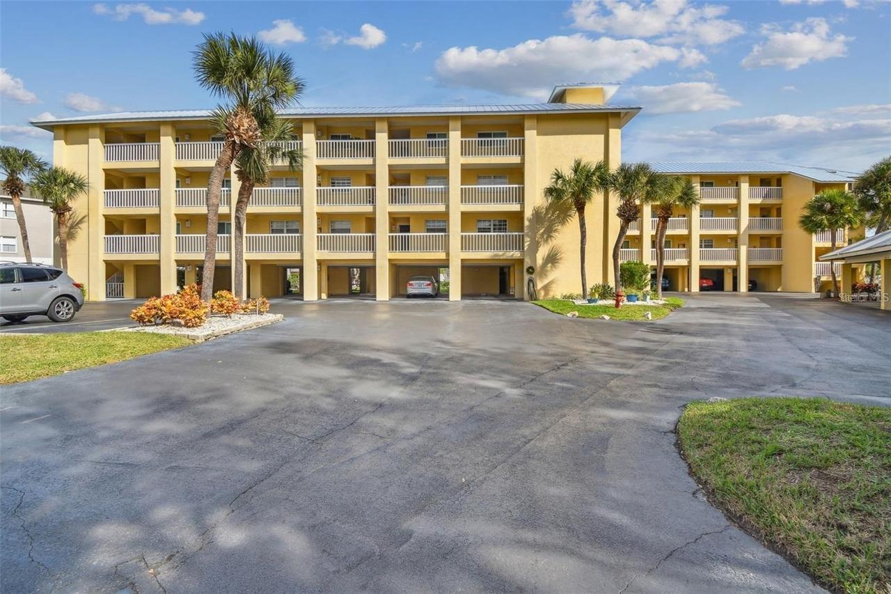 1125 Pinellas Bayway #302, Tierra Verde, FL 33715