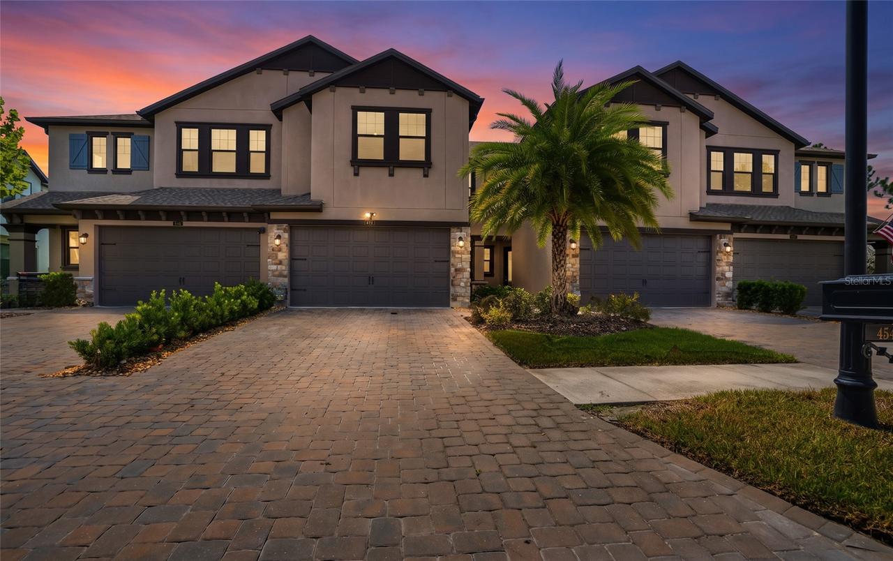 4540 Almada Ln., Wesley Chapel, FL 33543