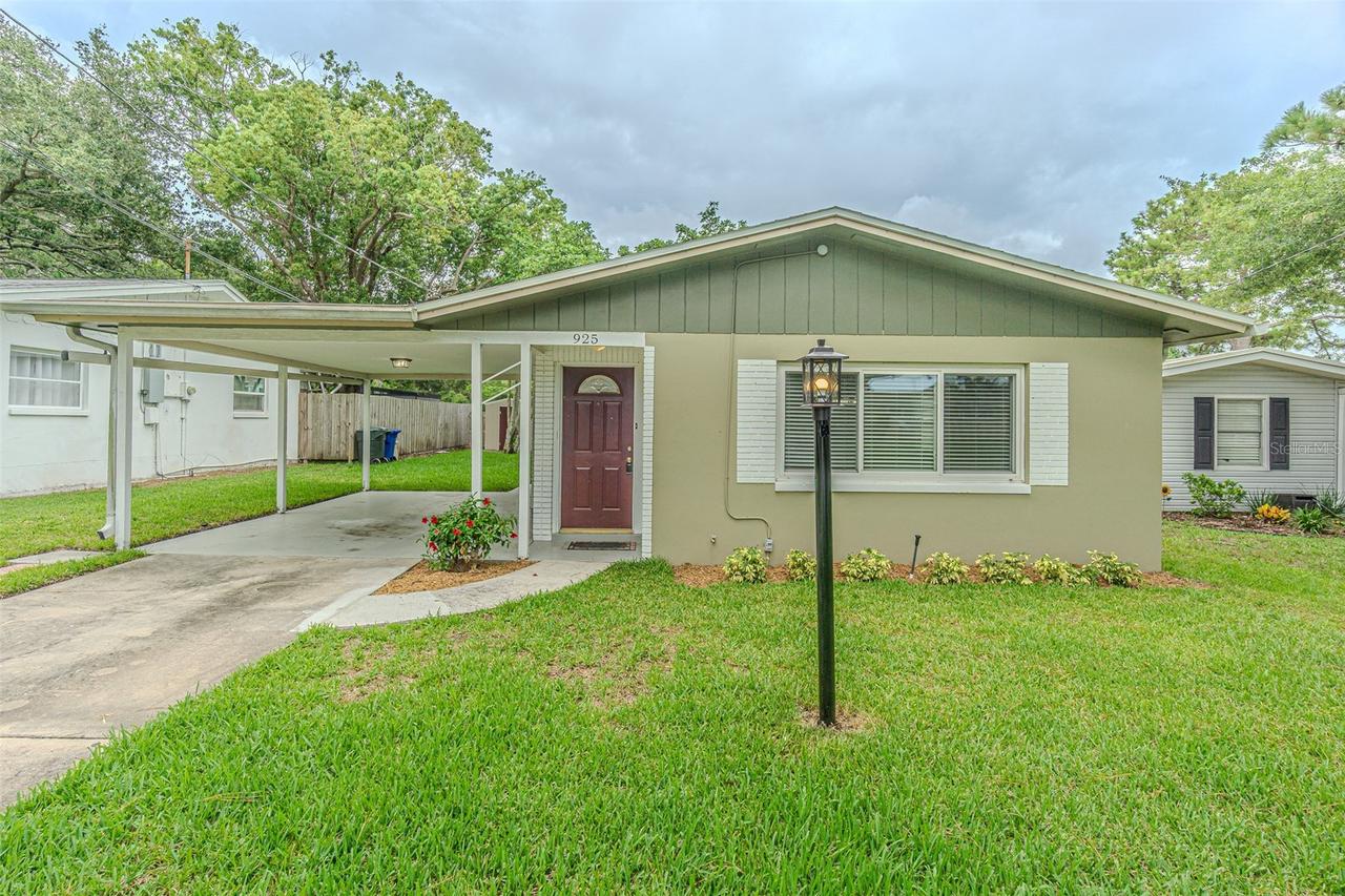 925 Cedarwood Ave., Dunedin, FL 34698