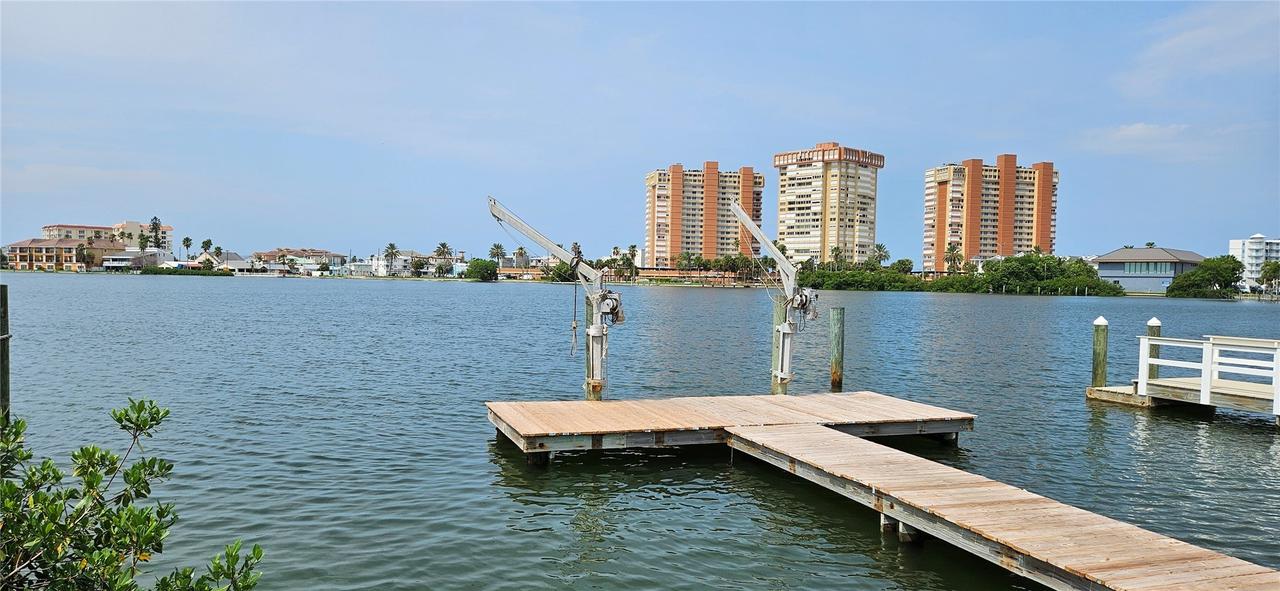623 180th Ave., Redington Shores, FL 33708