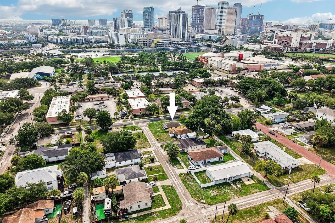 1002 W Nassau St., Tampa, FL 33607