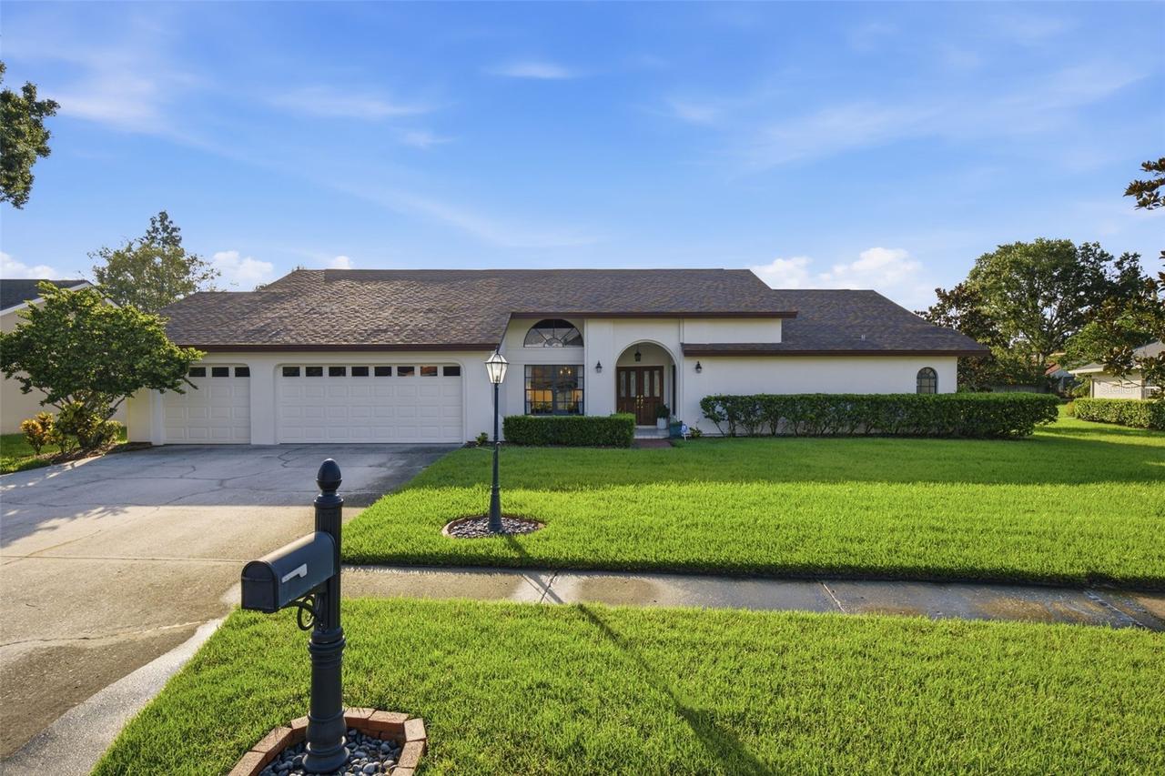13707 Attley Pl., Tampa, FL 33624