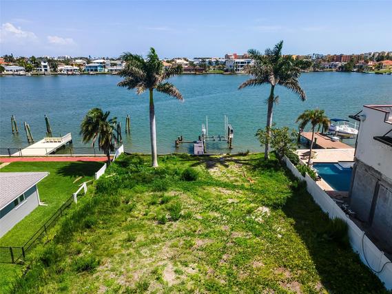 New Homes with Gulf Access in North Redington Beach: August 3rd to August 9th