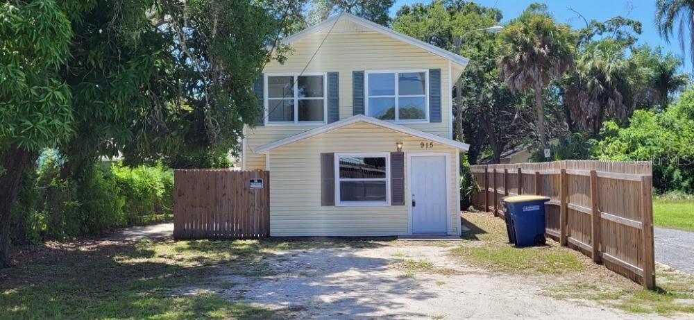 915 Seminole St., Clearwater, FL 33755
