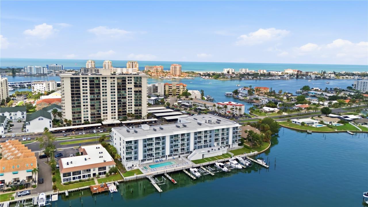 415 Island Way #204, Clearwater, FL 33767
