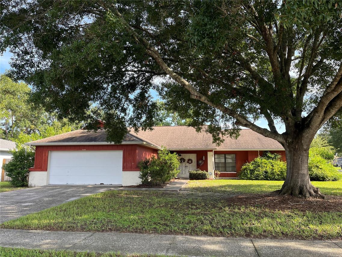7250 Woodbrook Dr, Tampa, FL 33625