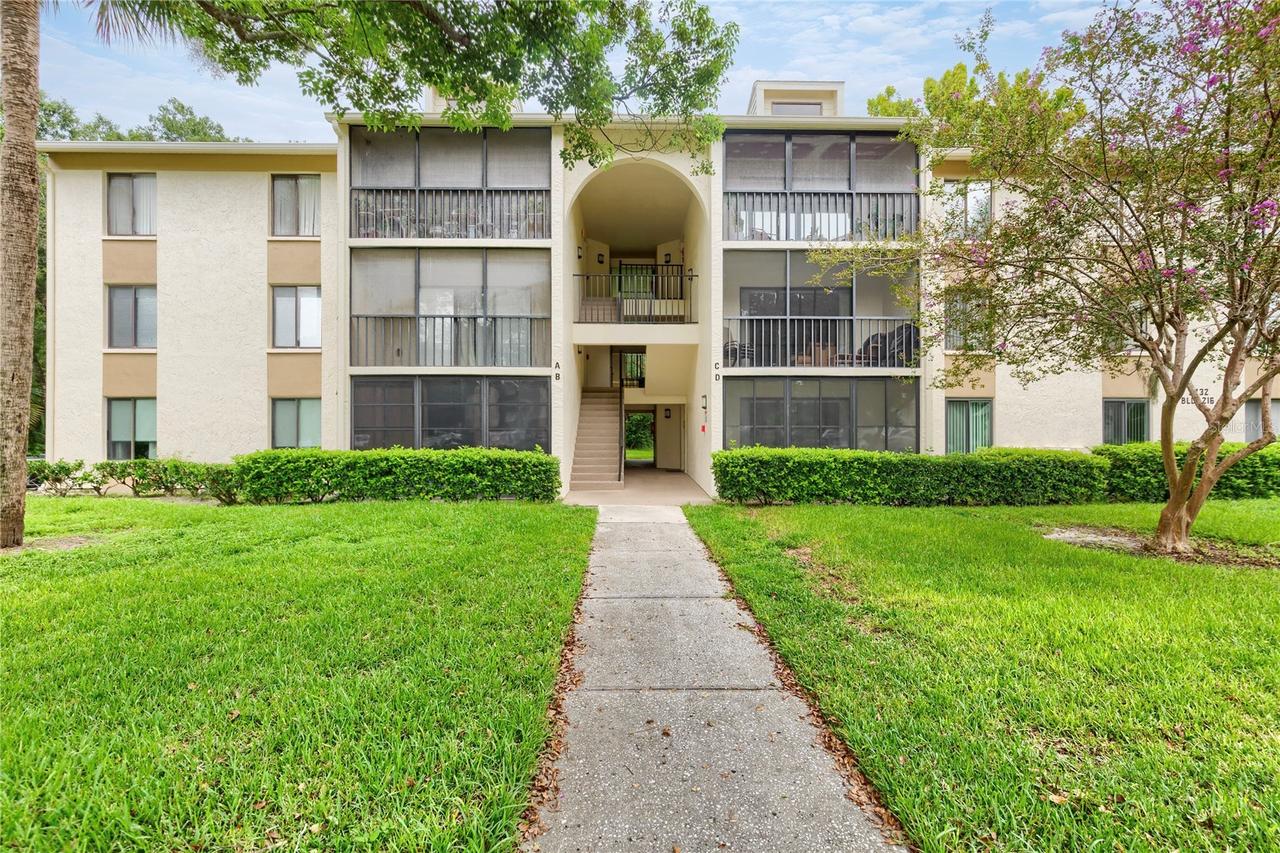 3232 Lake Pine Way #B1, Tarpon Springs, FL 34688
