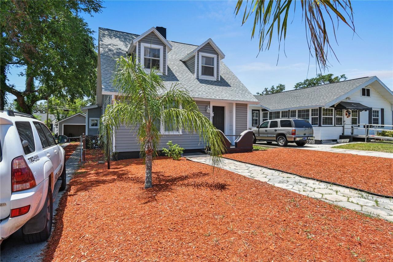 766 13th Ave., St Petersburg, FL 33701