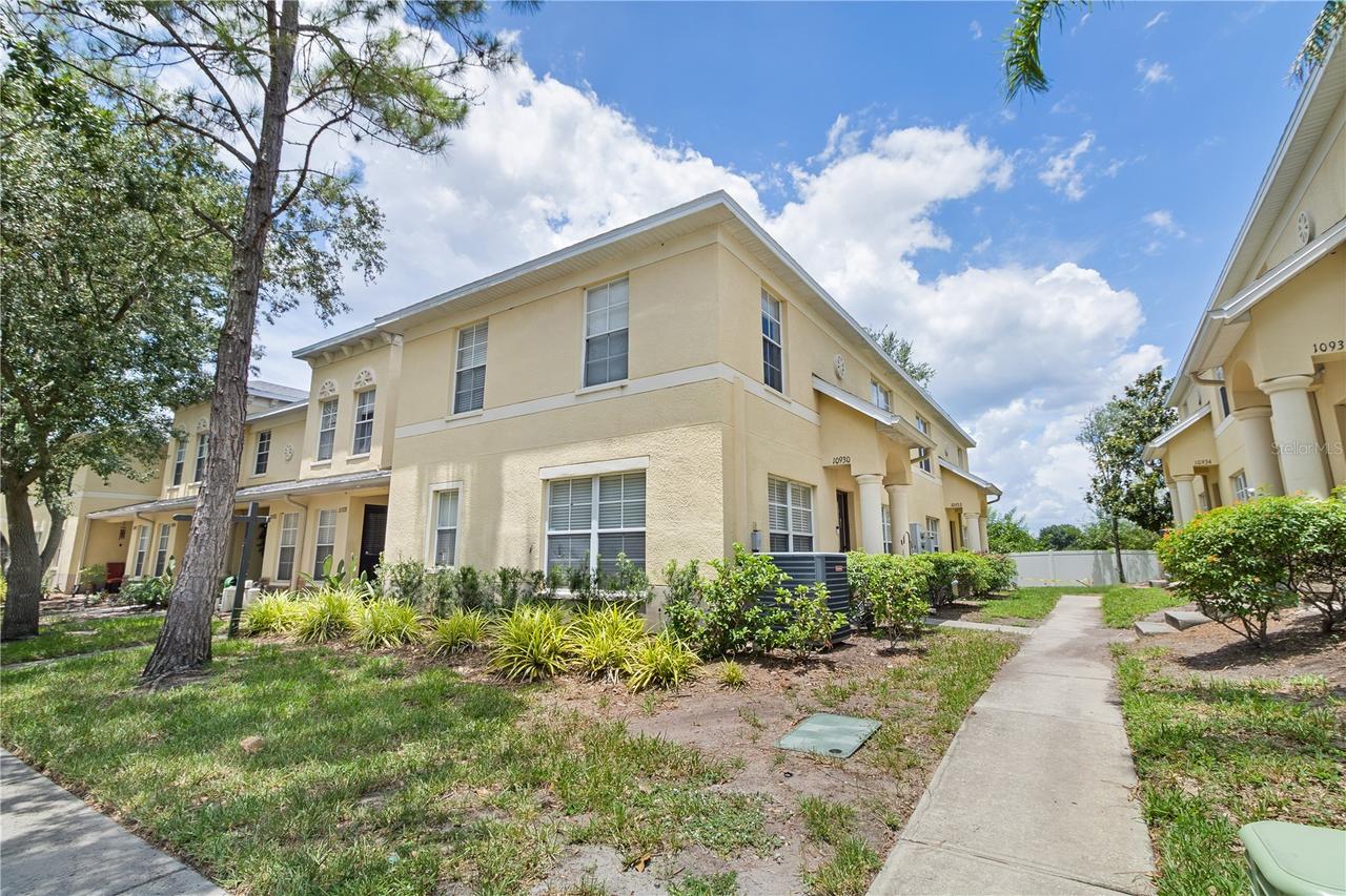 10932 Brickside Ct., Riverview, FL 33579