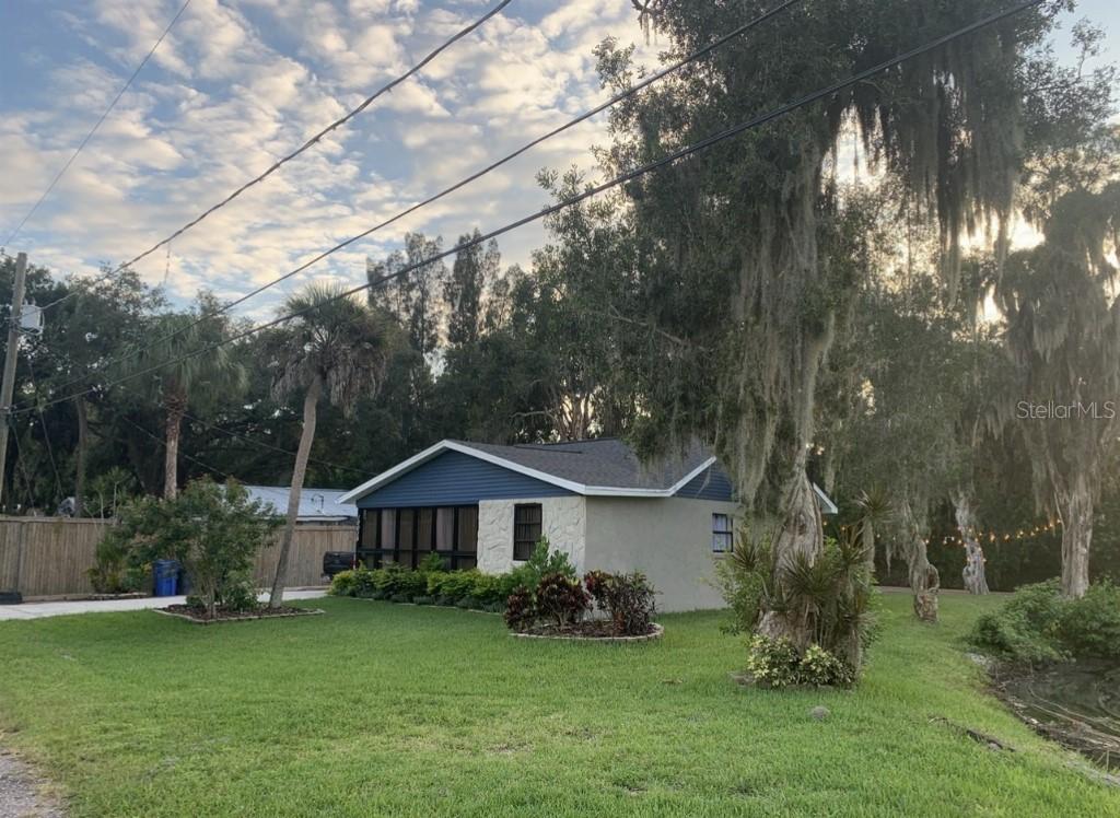 10015 Linda St., Gibsonton, FL 33534