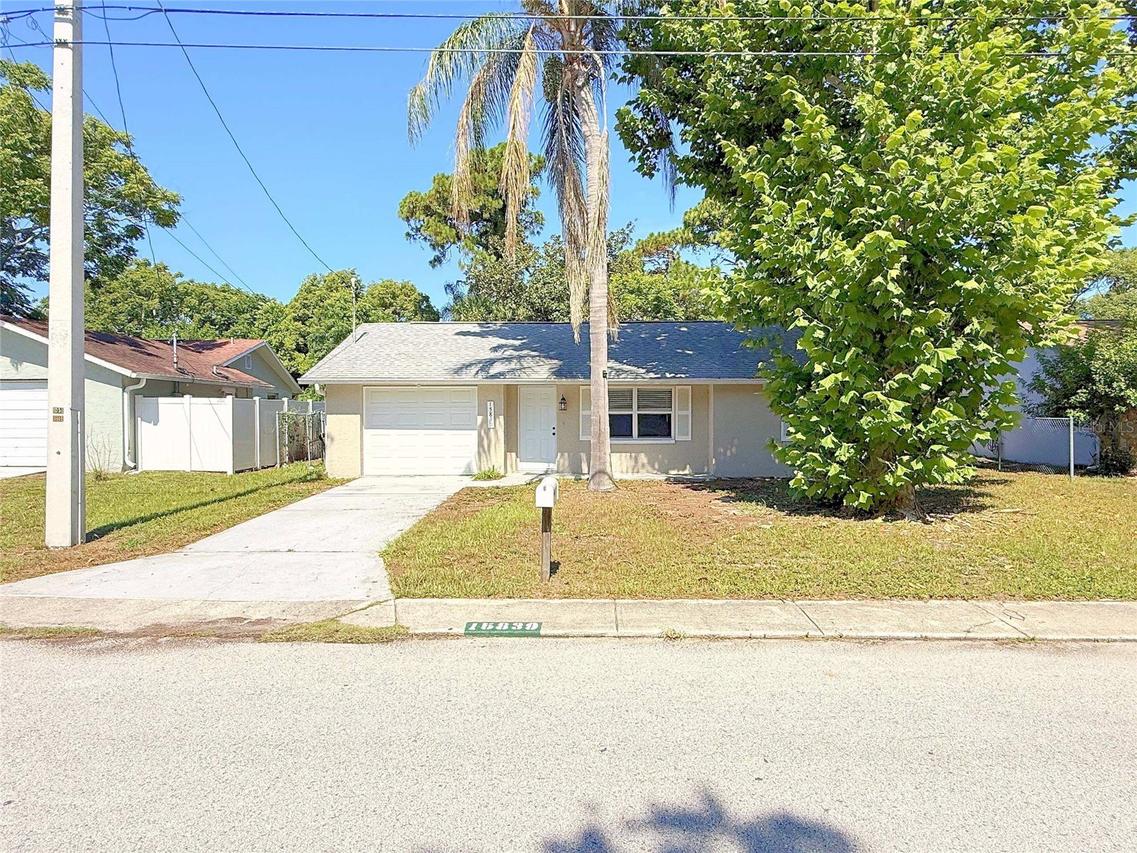 15839 Villa Dr., Hudson, FL 34667
