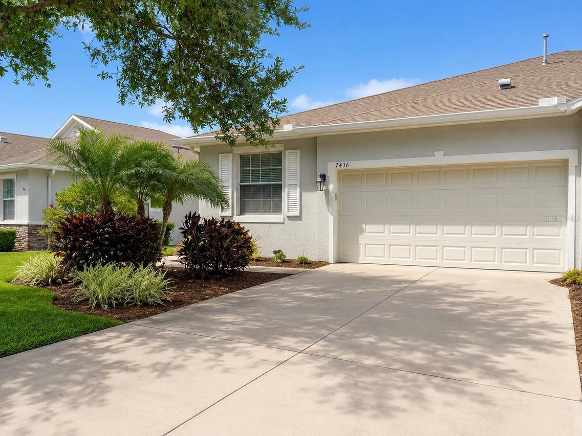7436 Surrey Pines Dr., Apollo Beach, FL 33572