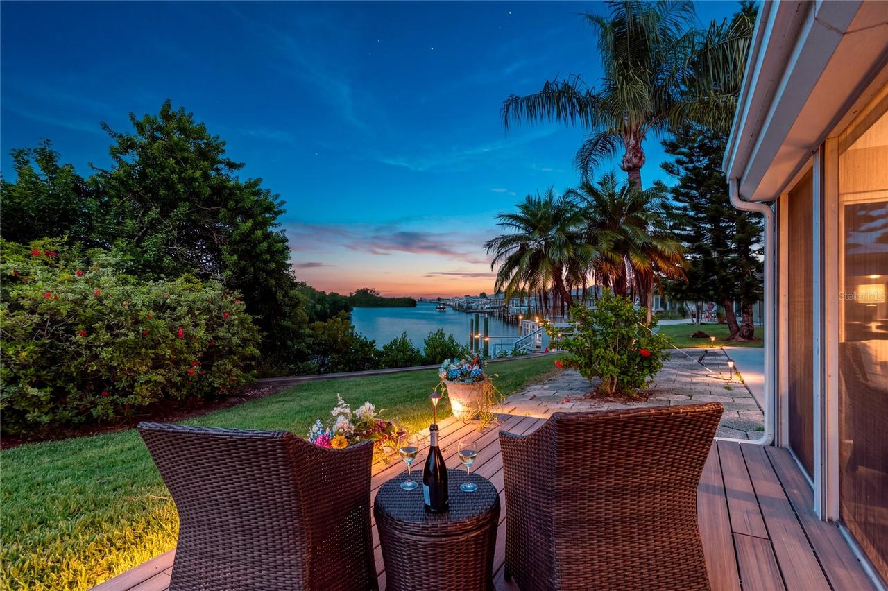 186 Boca Ciega Point South Blvd., St Petersburg, FL 33708