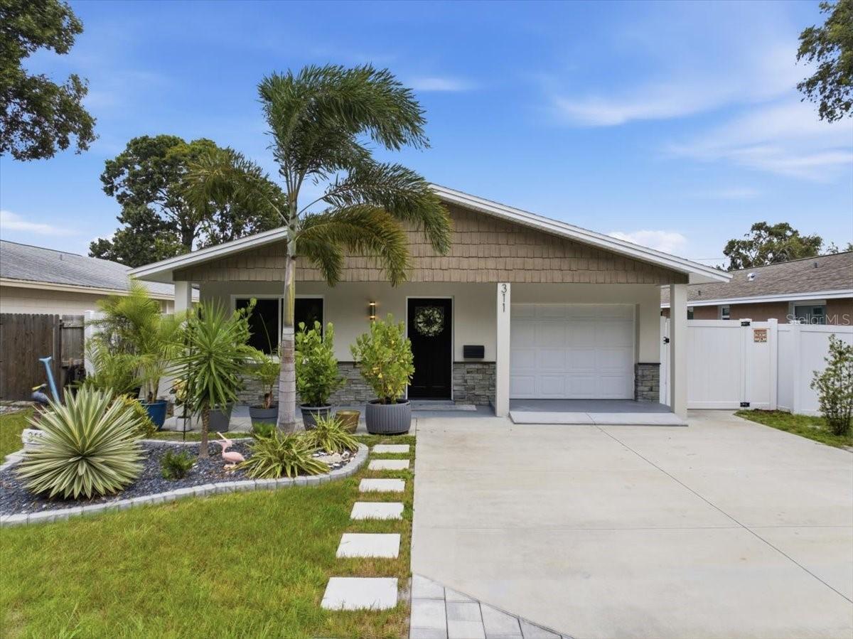 311 45th Ave., St Petersburg, FL 33703
